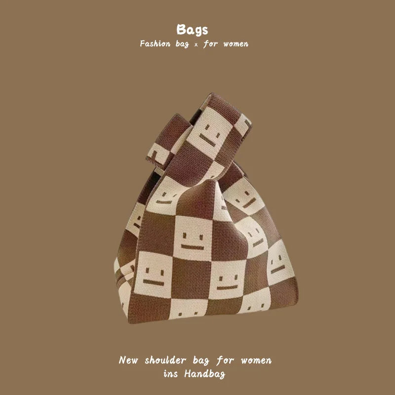 Women Handmade Knitted Small Handbag, Casual Wrist Bag, Student Reusable Shopper Mini Tote Bag, Suitable for Daily Use Outdoor