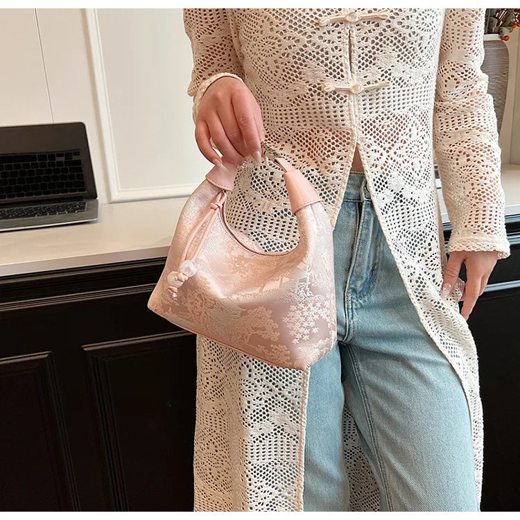 Fashionable Chinese Embroidery Handbag Brand Versatile Shoulder Bag 2025 New Chinese Style Tote Bag Trend Designer Travel Wallet