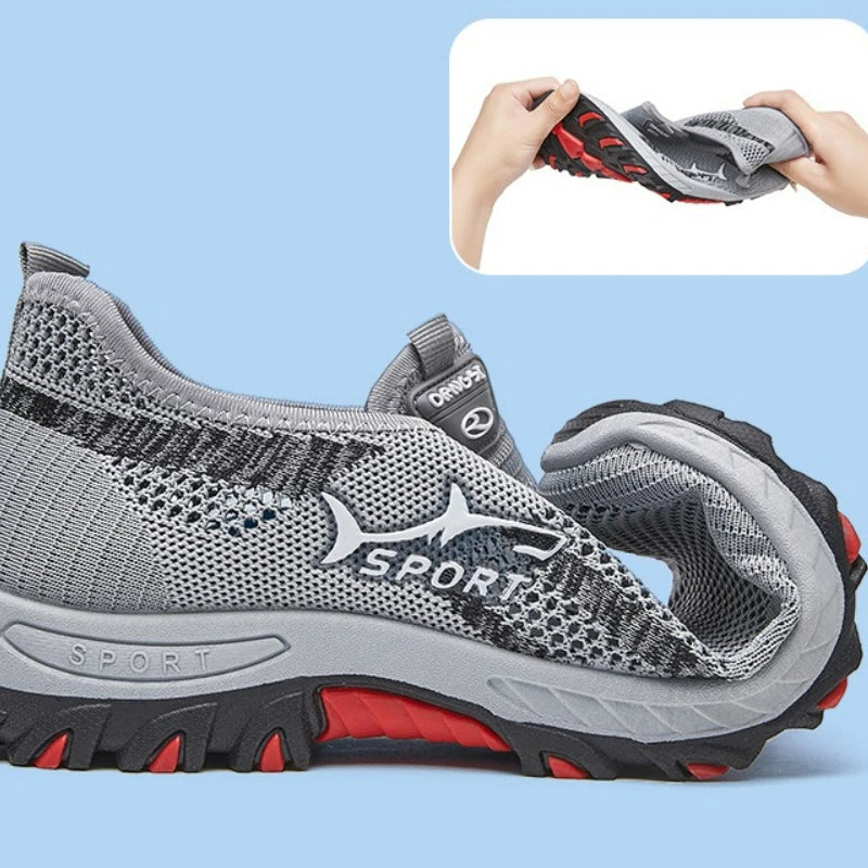 Summer Men's Shoes Lightweight Sneakers Fashion Outdoor Male Hiking Shoes Soft Soled Running Shoes Mesh Slip on Men Casual Shoe