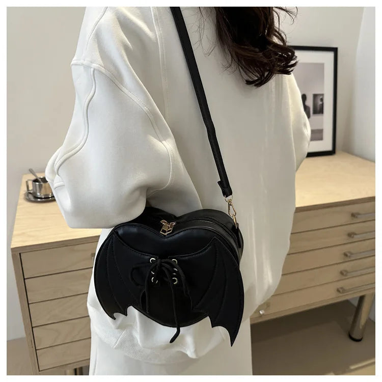 New trendy and personalized wing shoulder bag, versatile ins crossbody shaped bag