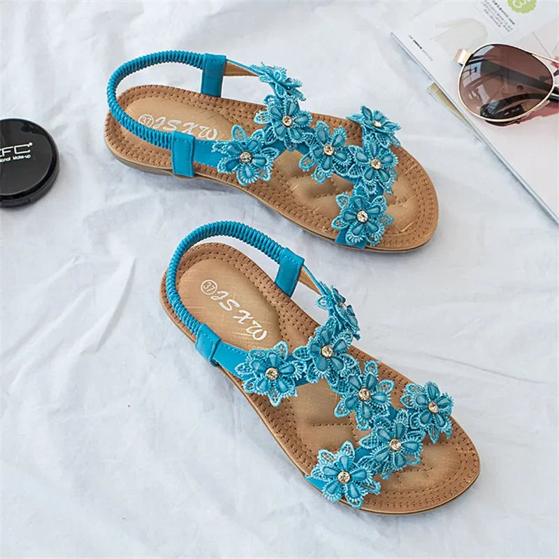 BEYARNEComfortable flat sandals women big size summer shoes woman bohemia flowers rhinestone beach ladies shoes thongs