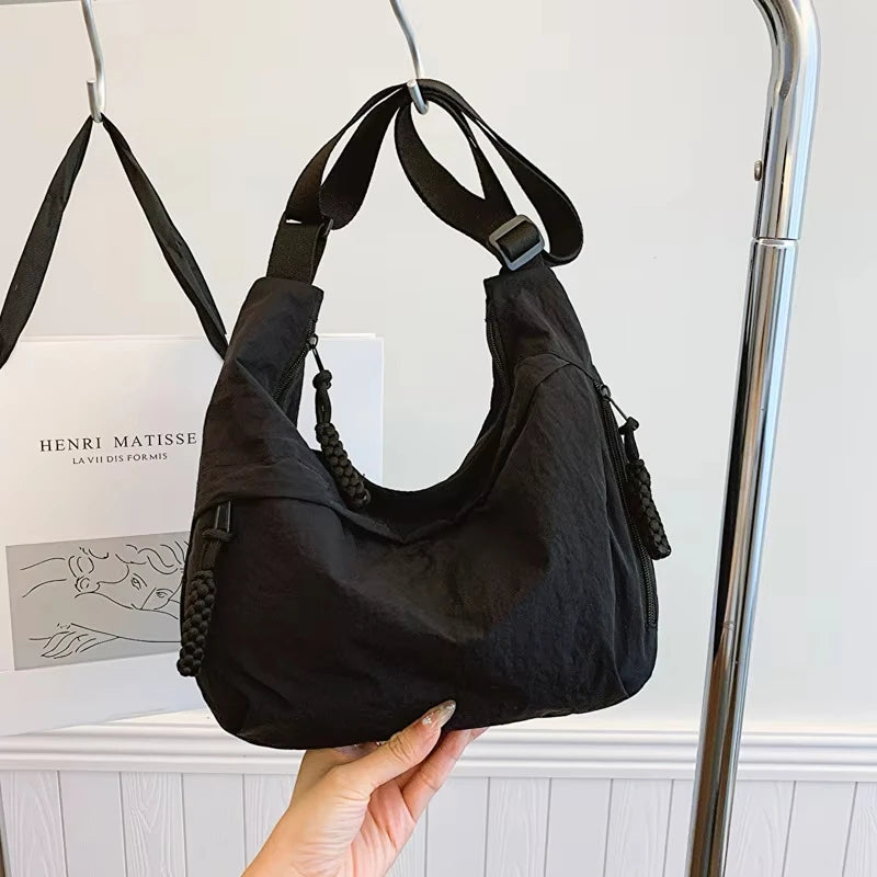 Fashionable And Minimalist Korean Version Dumpling Bag, Popular This Year, New High-quality Shoulder Bag, Large Capacity Tote