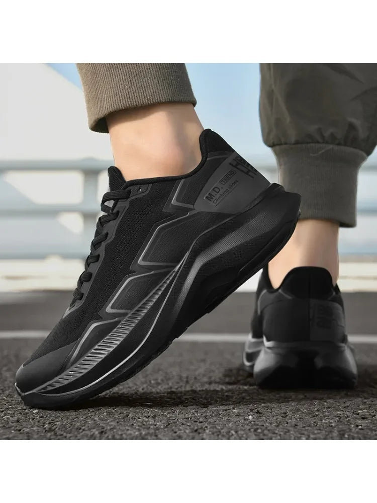 Running Shoes 2025 New White Sports Shoes for Men Man Sneakers Fashion Men Footwear Outdoor Non-slip Gym Wear Resistant Marathon