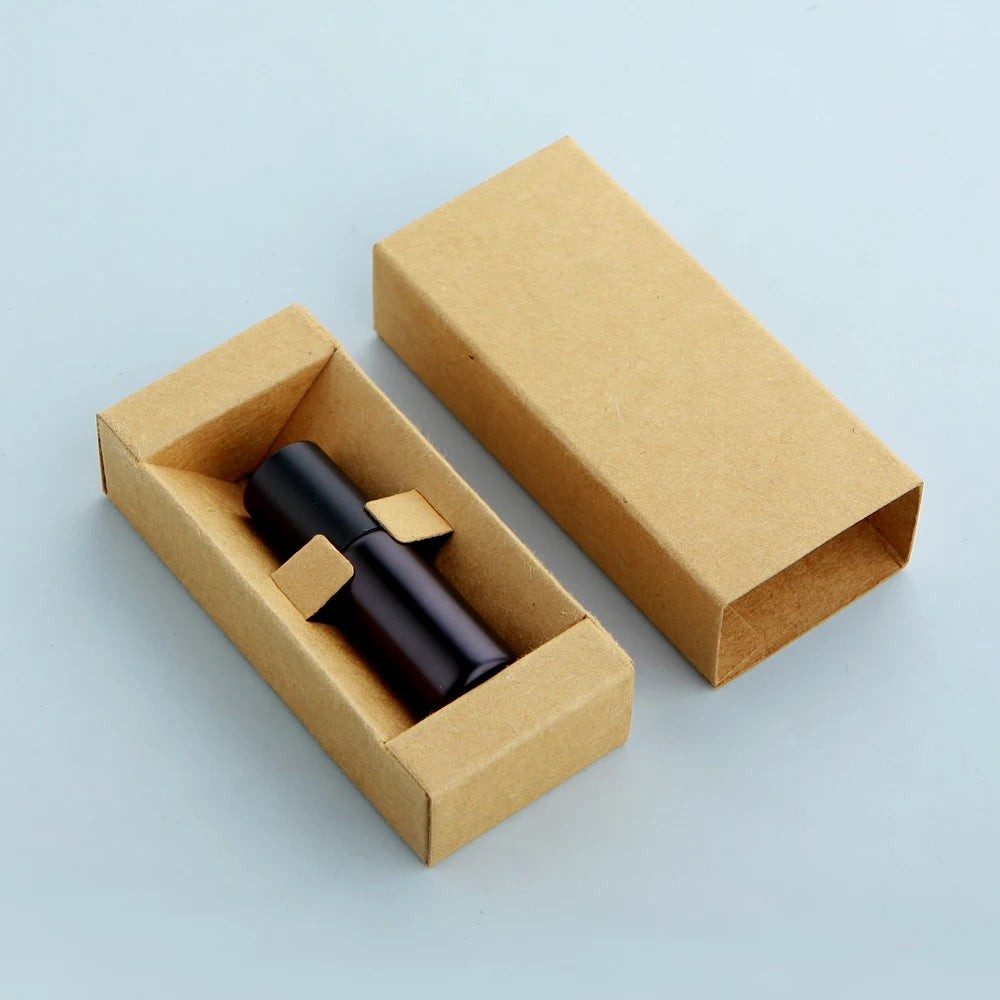 50 件/批 5ml 10ml 霧面黑色精油瓶帶盒滾珠香水瓶化妝品容器印製 LOGO 另付