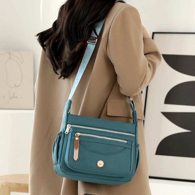 New Female Nylon Bag Casual Shoulder Bag Multi-layered Phone Bag Multi-pocket Shoulder Bag Solid Color Ladies Crossbody Bag