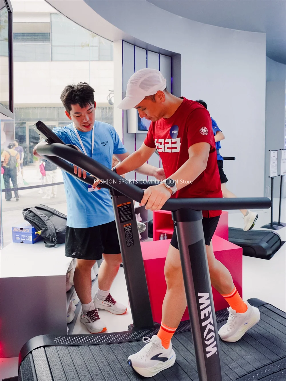 Brooks Original Glycerin Max Men’s & Women’s Neutral Marathon Professional Running & Walking Shoe Casual Sneakers 1104471D026