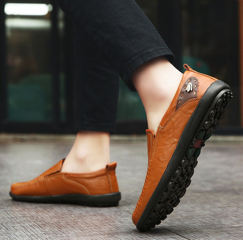 Men Shoes Casual Luxury Brand Genuine Leather Italian Men Loafers Moccasins Slip on Mens Driving Shoes Black Brown Plus Size 47