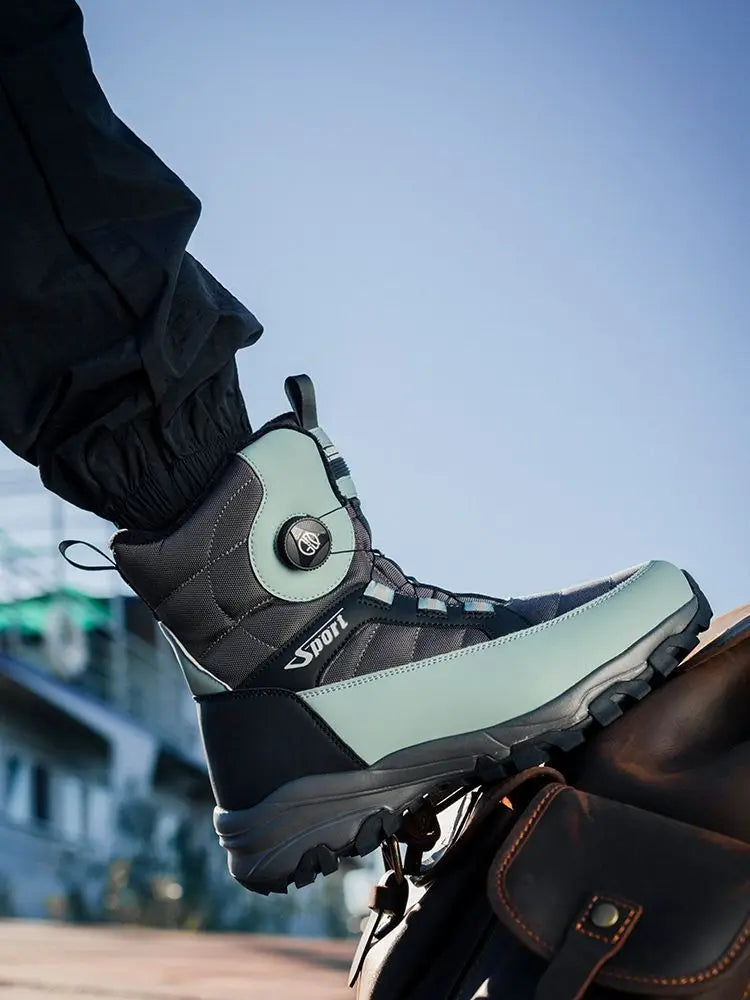 2025 Winter New Thick-soled Non-slip Comfortable Lightweight Velvet Outdoor Cotton Boots Men