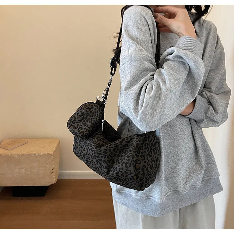 Korean Version Niche Leopard Print Canvas Armpit Bag for Women New Trendy Fashion Shoulder Bag Commuting Versatile Pillow Bag